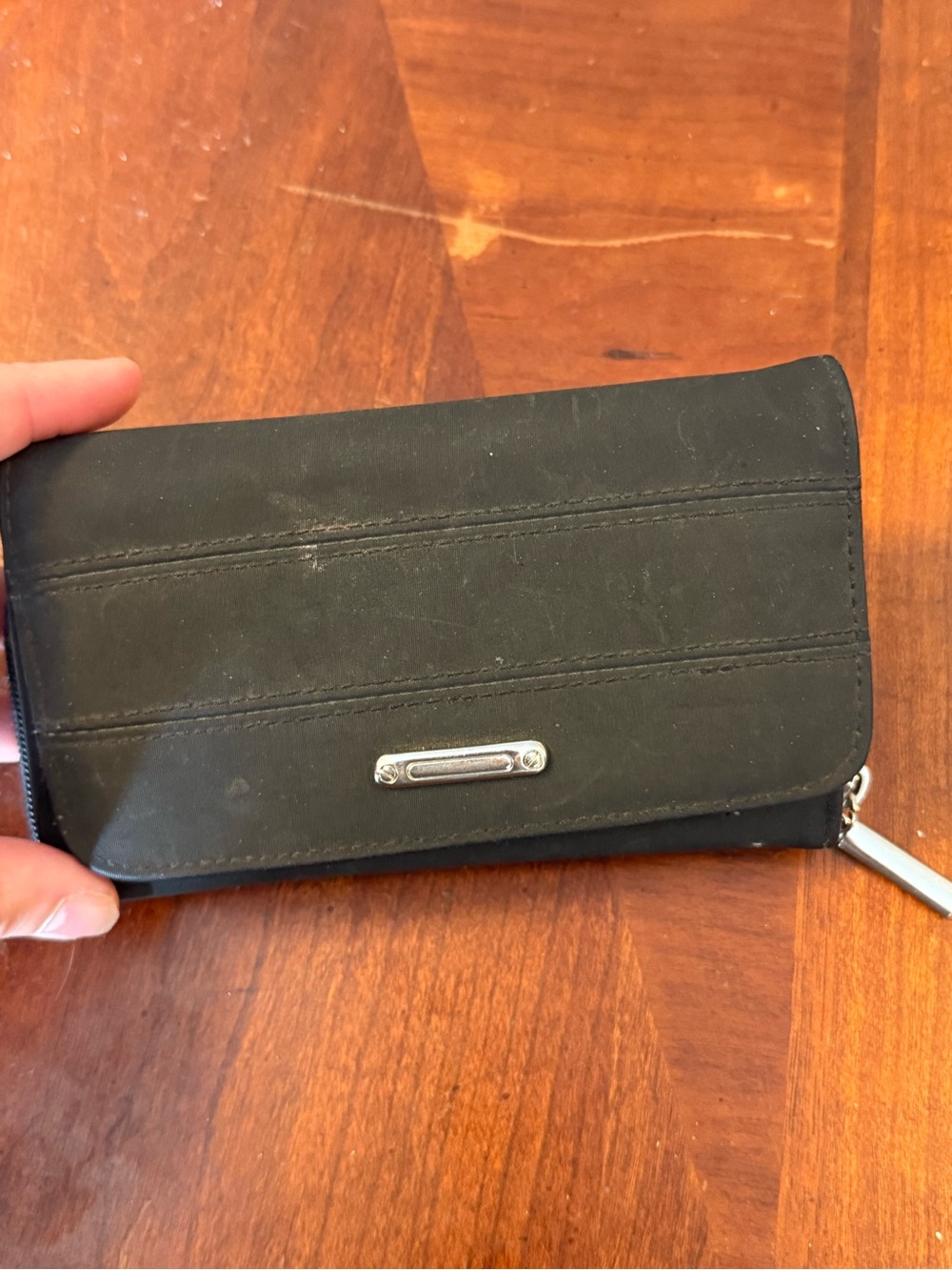 Black Womens Zip Wallet - Sleek Everyday Carry